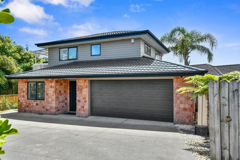Photo of property in 11a Logan Place, Waiuku, 2123
