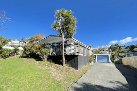 Photo of property in 77 Vandeleur Avenue, Birkdale, Auckland, 0626