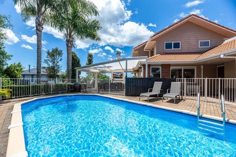 Photo of property in 11 Hinton Place, Pyes Pa, Tauranga, 3112