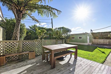 Photo of property in 5 Darlington Road, Miramar, Wellington, 6022