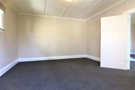 Photo of property in 141 Wallace Street, Mount Cook, Wellington, 6021