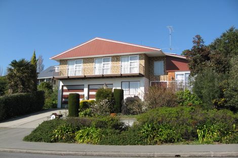 Photo of property in 8 Longhurst Terrace, Cashmere, Christchurch, 8022