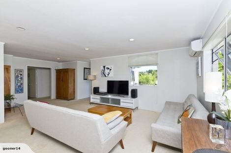 Photo of property in 22 Palmgreen Court, Stanmore Bay, Whangaparaoa, 0932