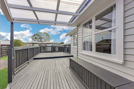 Photo of property in 7 Cooper Place, Papakura, 2110