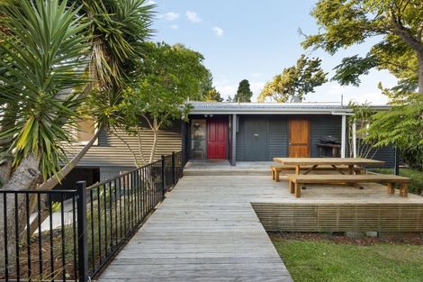 Photo of property in 87 Clarkin Road, Fairfield, Hamilton, 3214