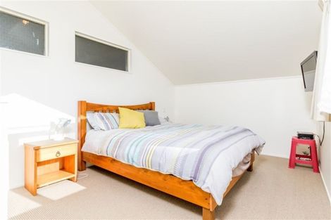 Photo of property in 12 Borrows Road, Wellsford, 0974