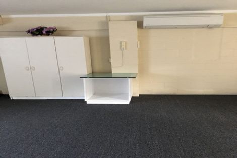 Photo of property in 17 Goodwood Drive, Goodwood Heights, Auckland, 2105