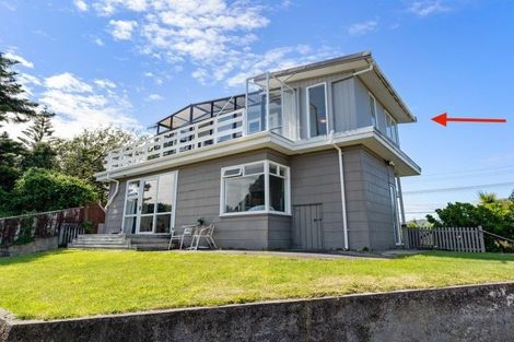 Photo of property in 111 Golf Road, Paraparaumu Beach, Paraparaumu, 5032