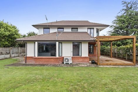 Photo of property in 35 Nielsen Gardens, Rototuna, Hamilton, 3210