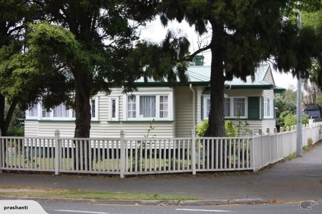 Photo of property in 1 Wilson Street, Hamilton East, Hamilton, 3216