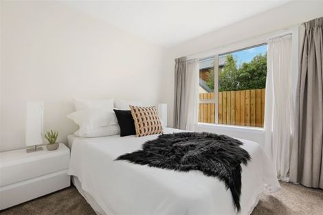 Photo of property in 55 Memorial Avenue, Ilam, Christchurch, 8053