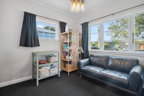 Photo of property in 55 Ward Street, Trentham, Upper Hutt, 5018