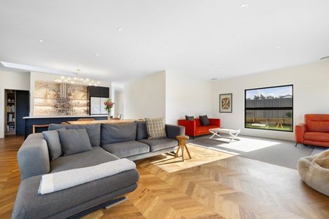 Photo of property in 16 Travertine Street, Cromwell, 9310