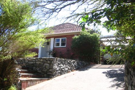 Photo of property in 15 Warwick Street, Wilton, Wellington, 6012