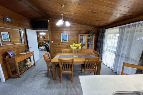 Photo of property in 22 Waianiwa Place, Tokoroa, 3420