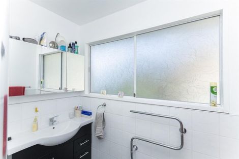 Photo of property in 16 Montrose Street, Kaiti, Gisborne, 4010