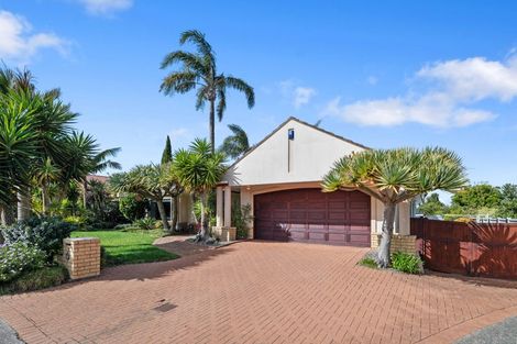 Photo of property in 7 Nypa Way, Somerville, Auckland, 2014