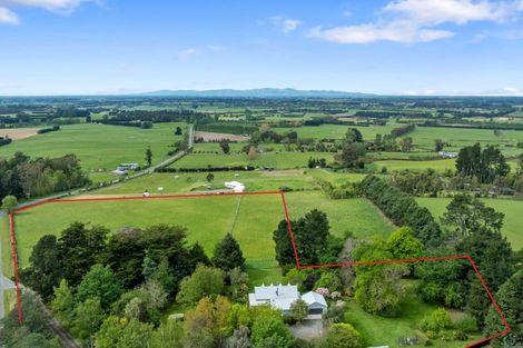 Photo of property in 211 Summerhill Road, Cust, Rangiora, 7471