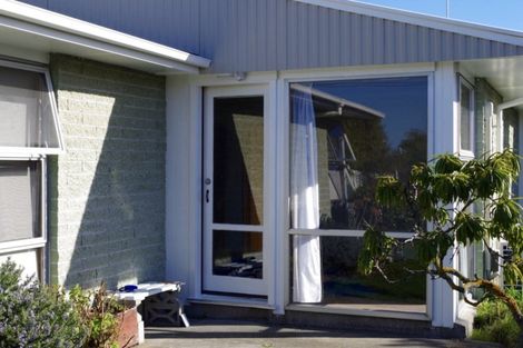 Photo of property in 2/9 Allard Street, Edgeware, Christchurch, 8013