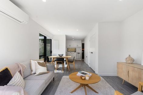 Photo of property in 2a Ellen Avenue, Hillcrest, Auckland, 0627