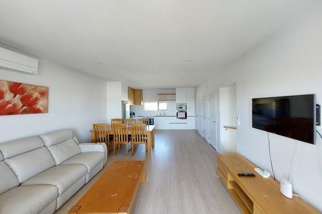 Photo of property in 5/128 Onewa Road, Northcote, Auckland, 0627
