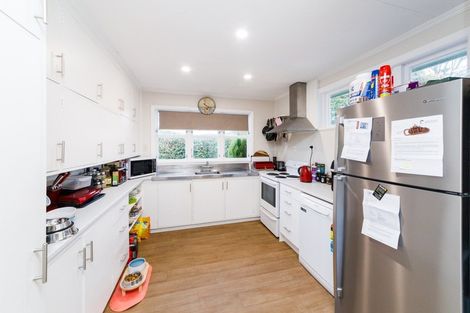 Photo of property in 23 Pahiatua Street, Hokowhitu, Palmerston North, 4410