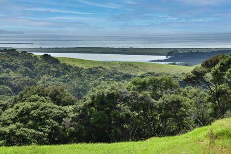 Photo of property in 121 West Road, Kaukapakapa, 0873