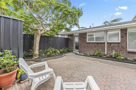 Photo of property in 1/83 Centreway Road, Orewa, 0931