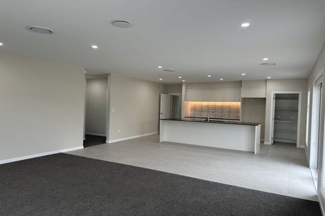 Photo of property in 11 Cassin Place, Taradale, Napier, 4112