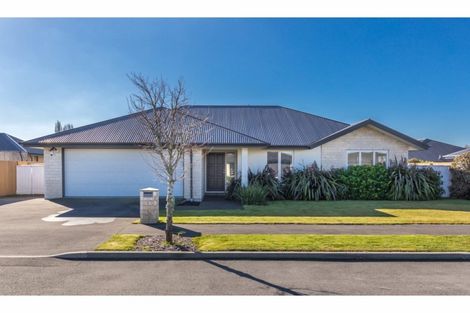 Photo of property in 12 Richmond Avenue, Halswell, Christchurch, 8025
