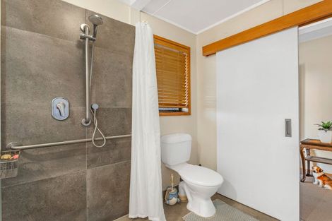 Photo of property in 242 Baylys Coast Road, Dargaville, 0377