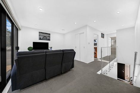 Photo of property in 58b Spinella Drive, Bayview, Auckland, 0629