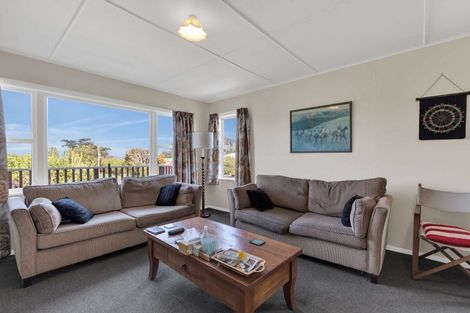 Photo of property in 286 Kawiu Road, Levin, 5510