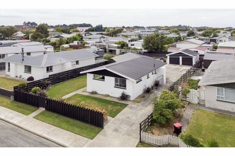 Photo of property in 22 Bruce Street, Waikiwi, Invercargill, 9810