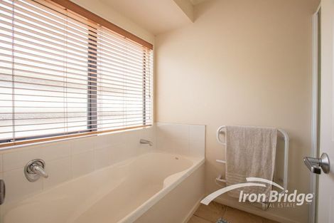 Photo of property in 13 Beaufort Close, Kingsley Heights, Upper Hutt, 5018