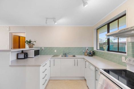 Photo of property in 15b Nathan Street, Tawa, Wellington, 5028