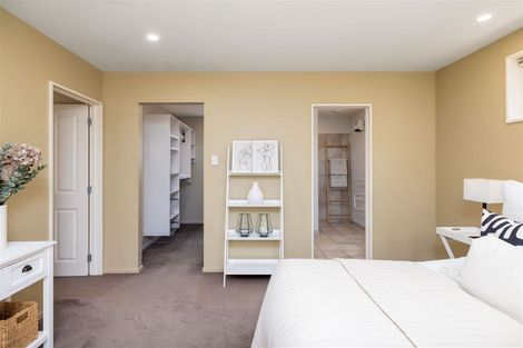 Photo of property in 8 Piper Lane, Beckenham, Christchurch, 8023