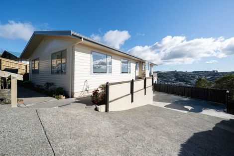 Photo of property in 43 Chapman Street, Johnsonville, Wellington, 6037