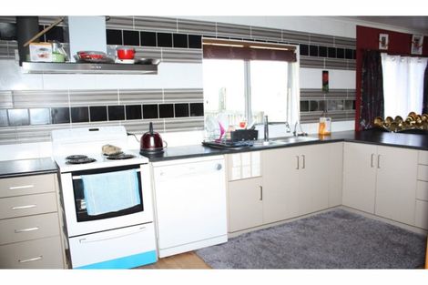 Photo of property in 61 Tarewa Road, Morningside, Whangarei, 0110