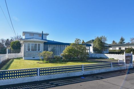 Photo of property in 18 Kent Street, Carterton, 5713