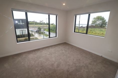 Photo of property in 8b Dorricott Avenue, Hobsonville, Auckland, 0616