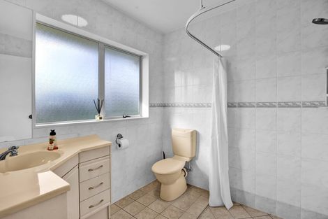 Photo of property in 25 Rimu Street, Inglewood, 4330