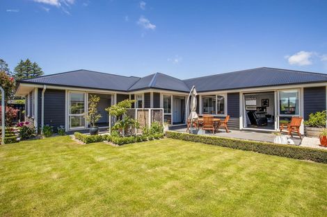 Photo of property in 8 Hampstead Close, Rangiora, 7400