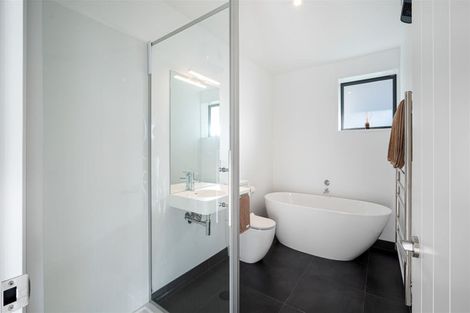 Photo of property in 24 Marama Crescent, Mount Pleasant, Christchurch, 8081