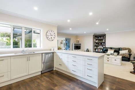 Photo of property in 49 Baxter Michael Crescent, Cambridge, 3434