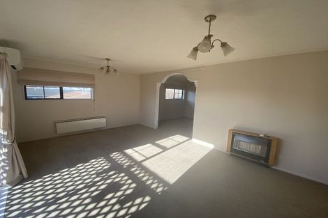 Photo of property in 85b Oxford Street, Tawa, Wellington, 5028