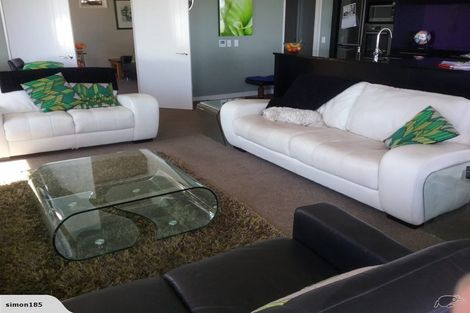 Photo of property in 6 Belleview Terrace, Mount Pleasant, Christchurch, 8081