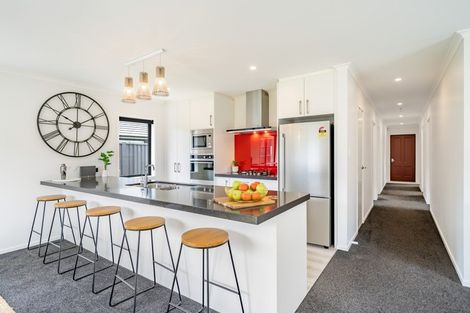 Photo of property in 30 Hopkirk Avenue, Wallaceville, Upper Hutt, 5018