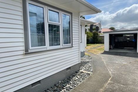 Photo of property in 17 Bolton Street, Petone, Lower Hutt, 5012