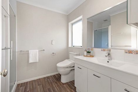 Photo of property in 1 Ranfurly Terrace, Pyes Pa, Tauranga, 3112
